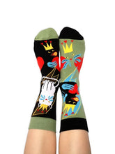 Chaussettes colorés par paire ou à l'unique marque français avec design en collaboration avec des artistes par Quanailles sur meanwhile boutique